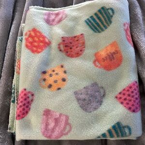 Colorful Mug Patterned Blanket